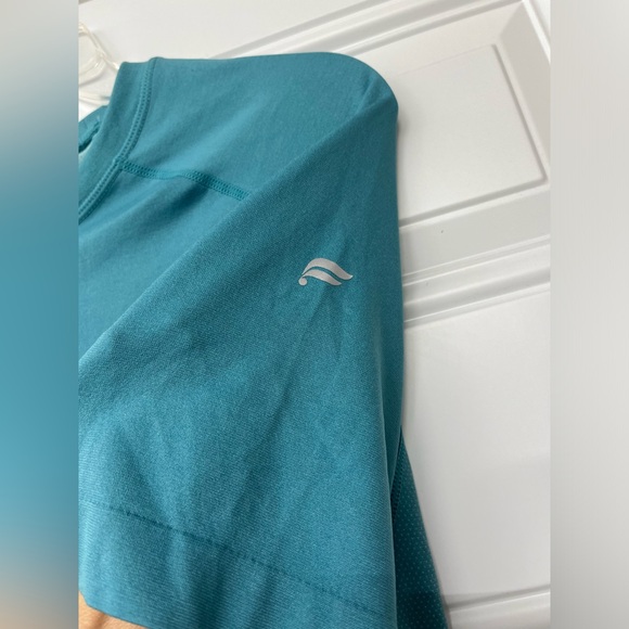 Fabletics Mens Training Day Tee - Picture 9 of 12